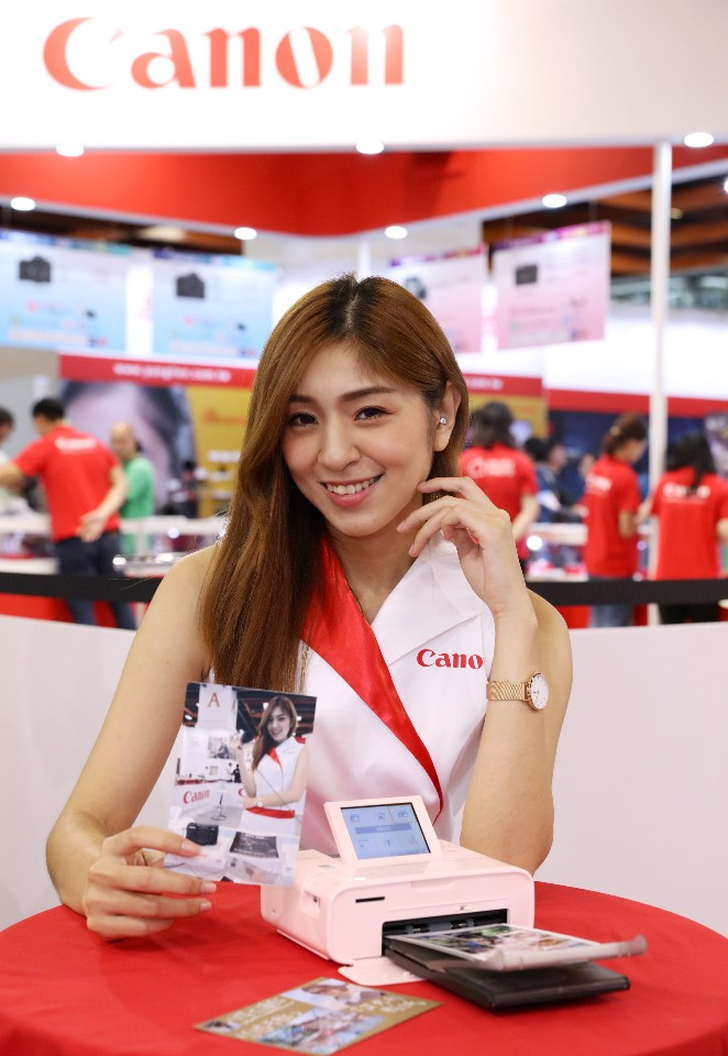 Canon最新一代時光映相機SELPHY CP1300迷你的機身具備許多創新功能 圖/維酷公關提供