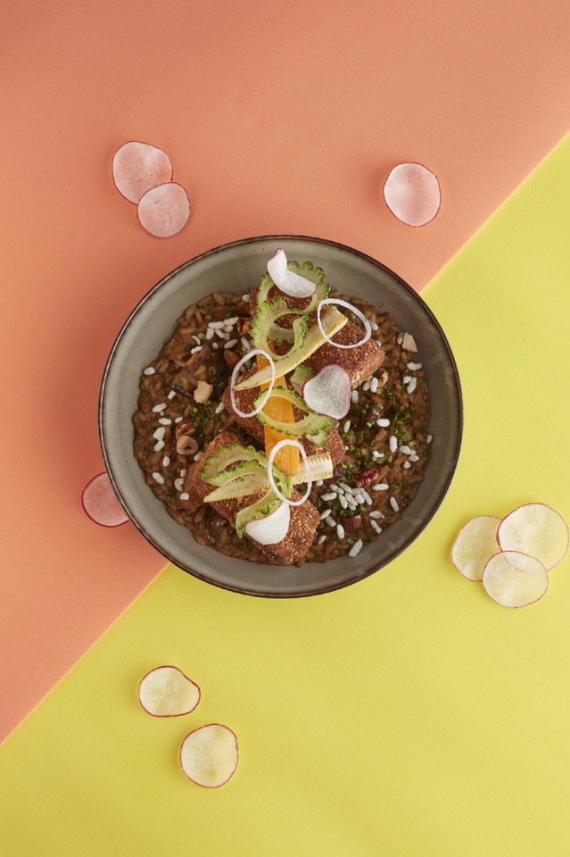 Cafe de Lugano之炸豬小排燉飯。(Cafe de Lugano提供)