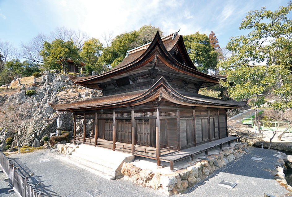 國寶觀音堂只在每年3月15日開放正殿之門。(Photo│wikimedia commons@Y.Torayama)