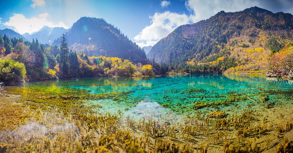 九寨沟3/8局部景区重新,瑶池碧水,翠海叠瀑的景致得以重现旅客