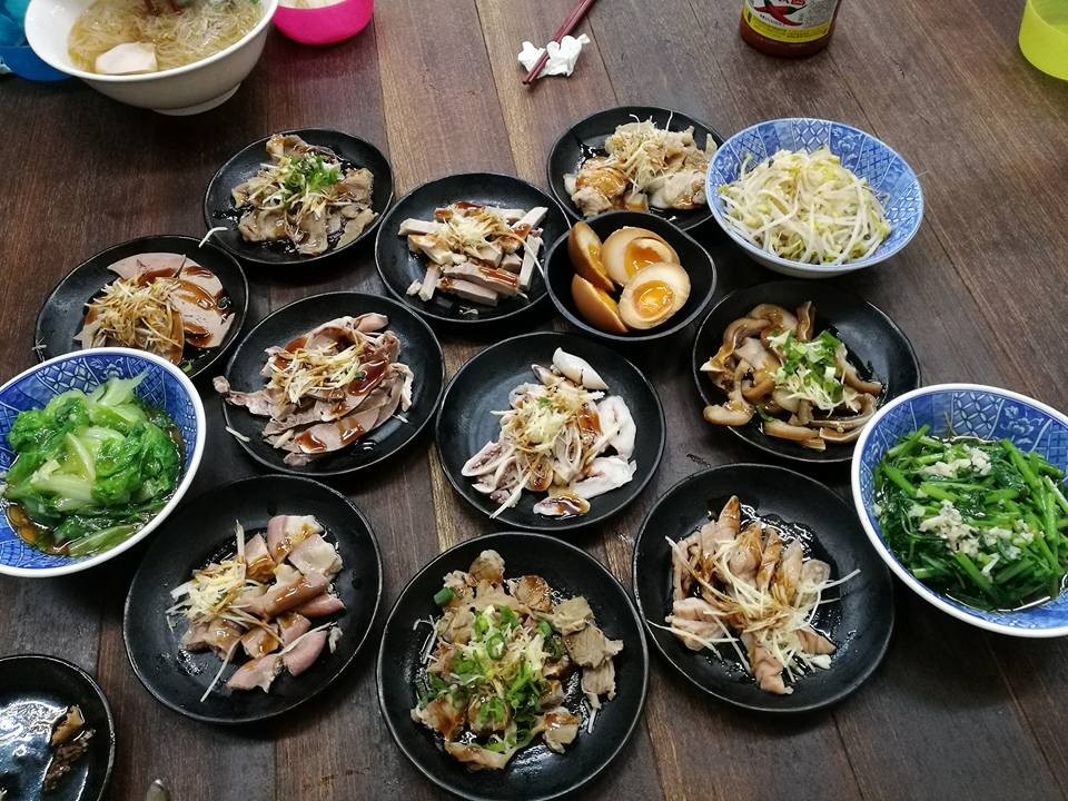 【南投美食】埔里鎮。胡國雄古早麵 黑白切喜愛者必來朝聖