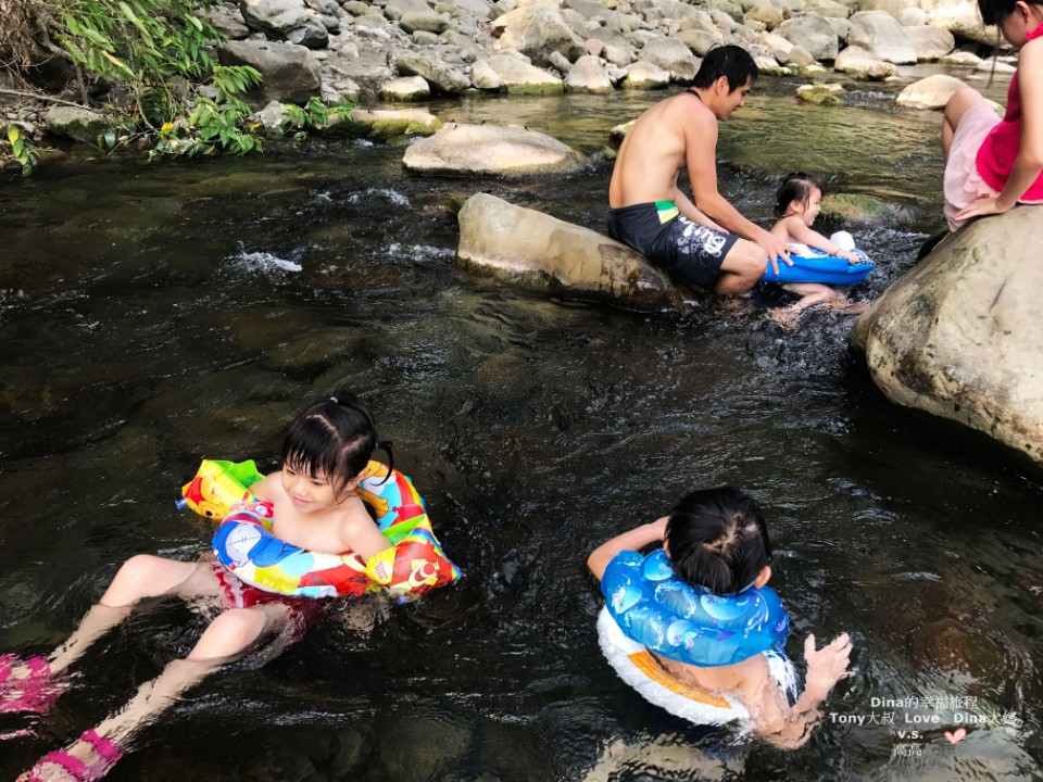 【親子旅遊趣】北埔冷泉消暑氣、無料玩水、撈魚~夏日溜小孩的好去處