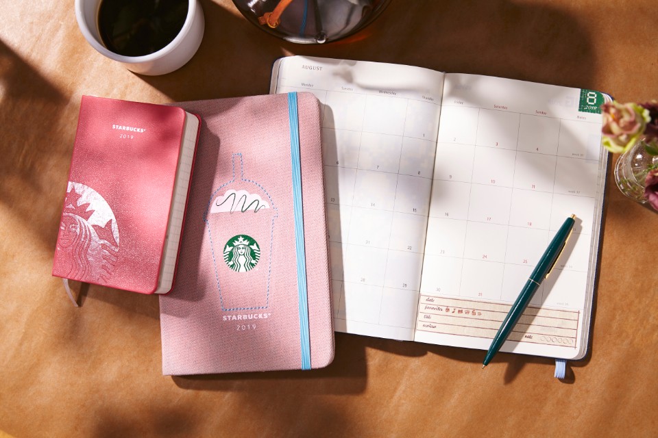 星巴克與義大利品牌Moleskine聯名推出2019年手帳本 9/25搶先於各門市上市