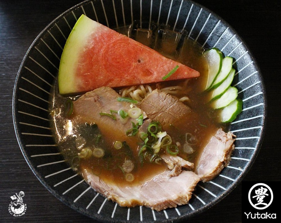 台中拉麵︳豐拉麵,夏季限定西瓜冷拉麵超cool!固定紅牌醬油豚骨拉麵也很喔依細