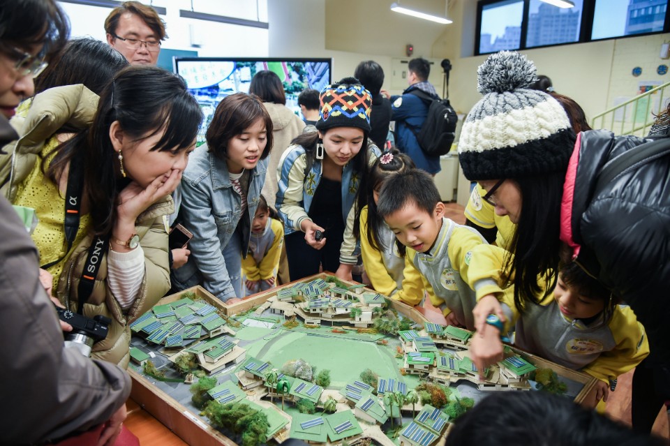 在這裡生活!跳脫框架的學校!—關埔國小的三堂建築課