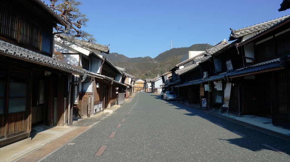 一張美濃和紙 成就一處江戶時代商賈輻輳之地-美濃町古街