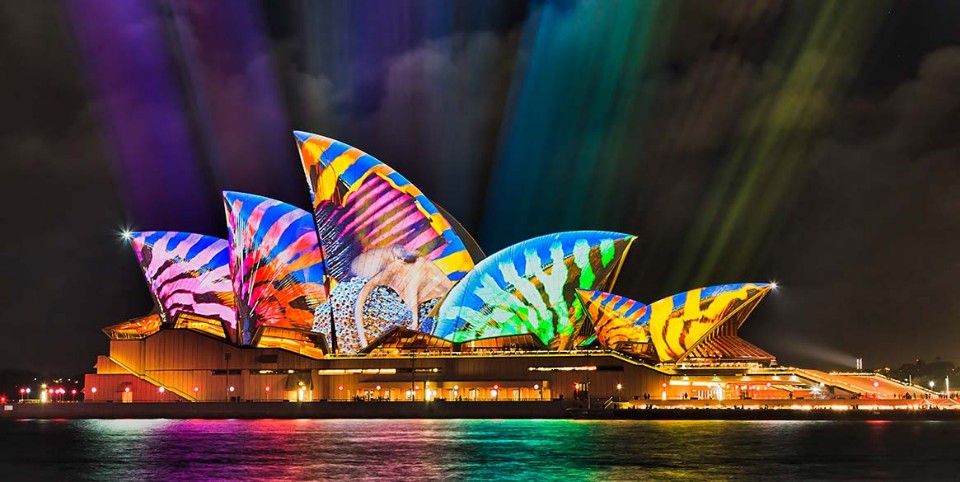 【2019 Vivid Sydney繽紛雪梨燈光節】活動時間、景點行程、住宿懶人包!