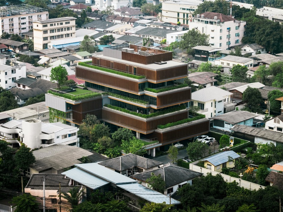 從曼谷起步—「Stu/D/O Architects」的熱帶建築狂想