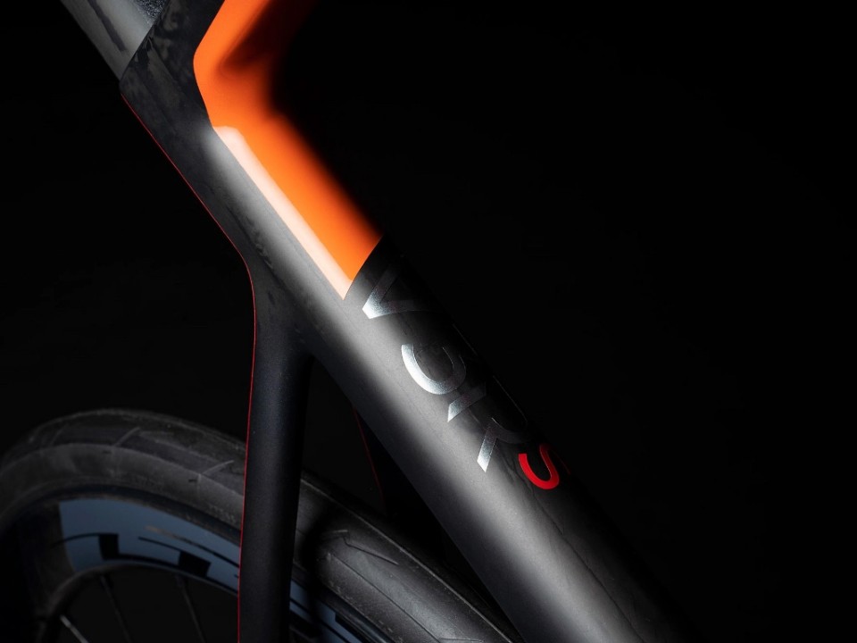 義大利王者再臨-COLNAGO V3Rs稱霸賽場!