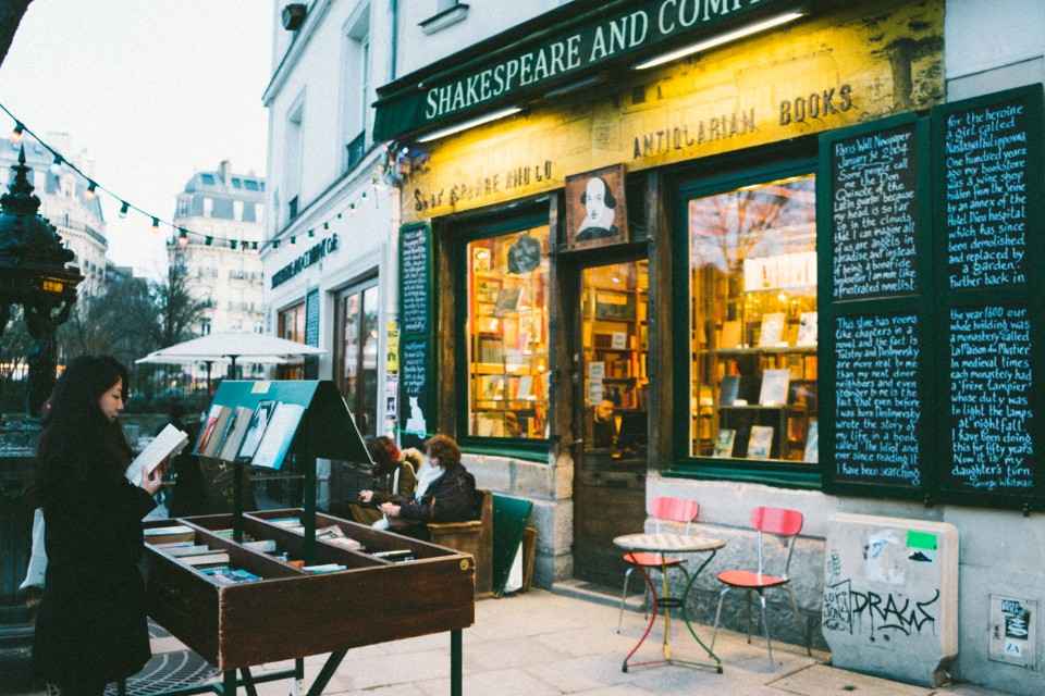 莎士比亞書店 Shakespeare and Company 法國巴黎