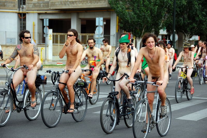 World Naked Bike Ride Xinmedia