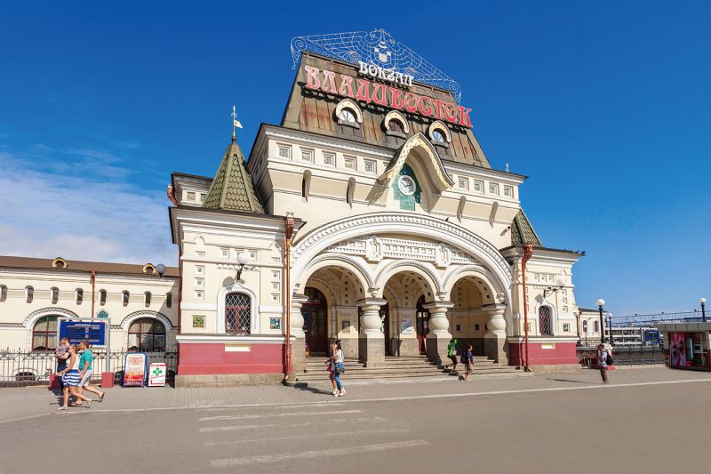 海參崴車站，代表著西伯利亞鐵路的終點。（圖片來源：123RF）