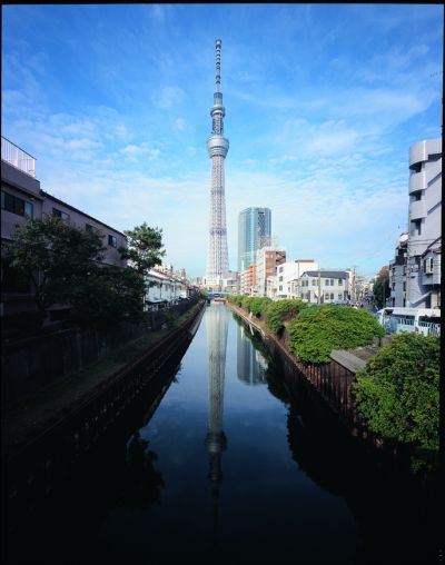 從北十間川看東京晴空塔。希望善用設計的力量、表現出日本的技術?智慧和美感的藝術品；圖片提供：日建設計／Photography：Ryota ATARASHI