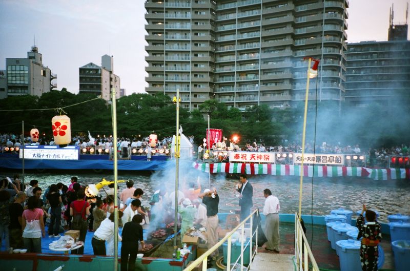 關西祭典 大阪天神祭 三倍熱鬧的水陸空祭典 欣旅遊bonvoyage 欣傳媒旅遊頻道