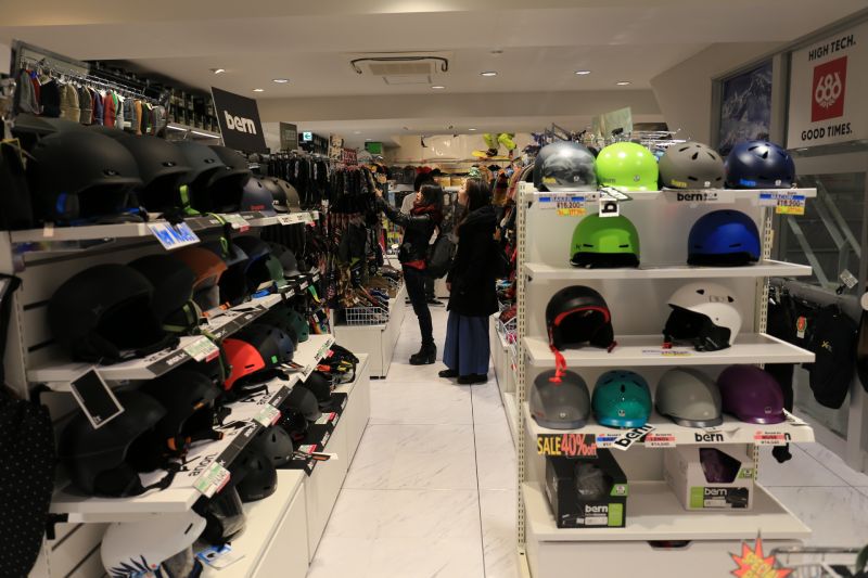 御茶水雪具店 ONE MAKE snowboard shop (欣傳媒採訪攝影,未經許可請勿引用)