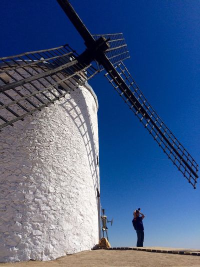西班牙白色風車城La Mancha;照片提供/蘇琨峯