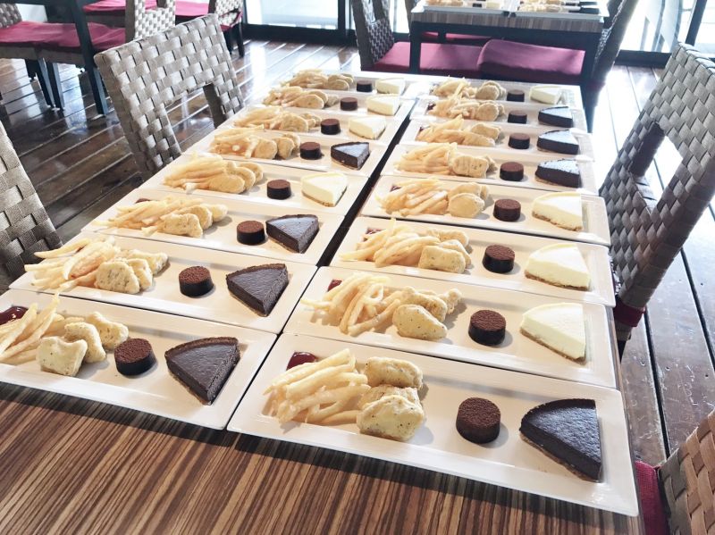 隱田山房享用餐點,鹹食甜食一應俱全。(photo by 黃百穗)