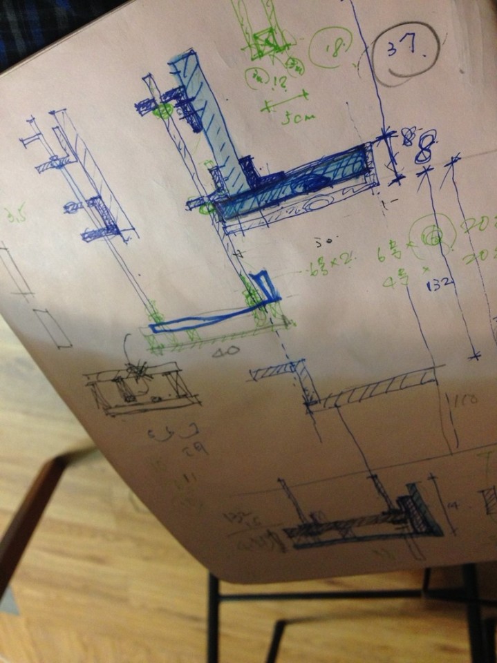 弧型吊櫃施工細部手稿;圖片提供/木牛流馬空間藝術工作室-郭振銓