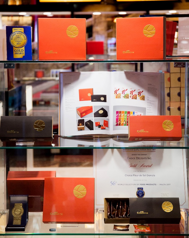 Choice巧思受邀入駐圓山大飯店一樓的店面櫥窗,深獲許多遊客喜愛。
