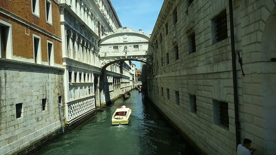 【旅遊】夏遊義大利 - 水都威尼斯、貢多拉遊船、水晶玻璃慕拉