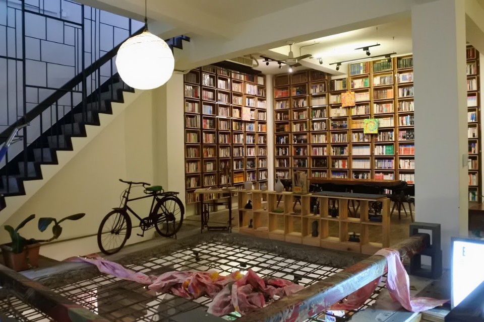 【旅遊】台南文青小旅行 - 「艸祭Book inn」來去書店