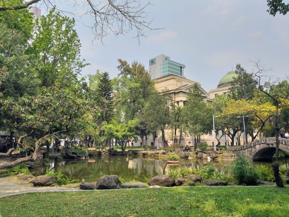 【旅遊】2019台北杜鵑花季，來「二二八和平公園」賞花尋百年