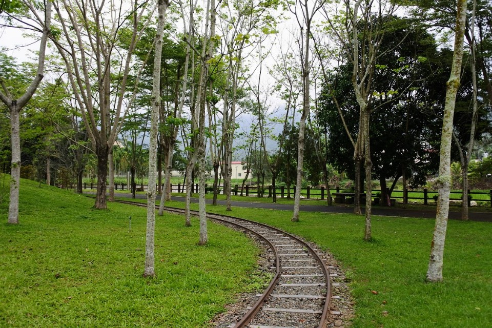 【旅遊】南投埔里小旅行 - 廣成客家文化園區看戰機、一新社區