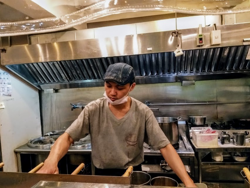 【美食】台北市東區「好吃食堂 海鮮粥專賣店」，海鮮礦場挖不完