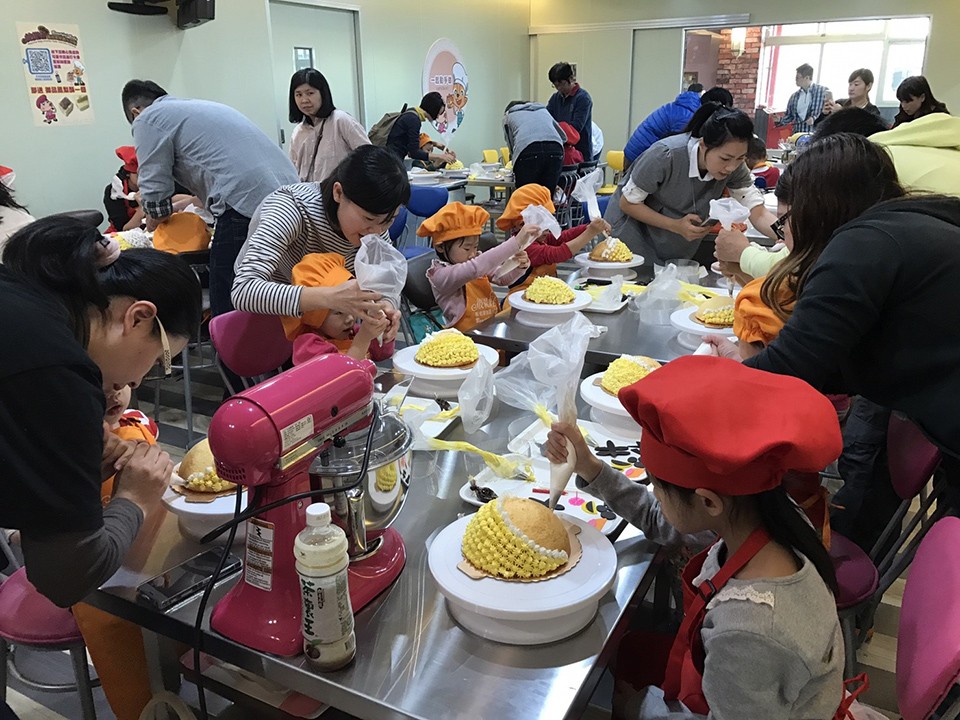 【旅遊】台南觀光工廠小旅行 - 「彼緹娃藝術蛋糕觀光工廠」芭