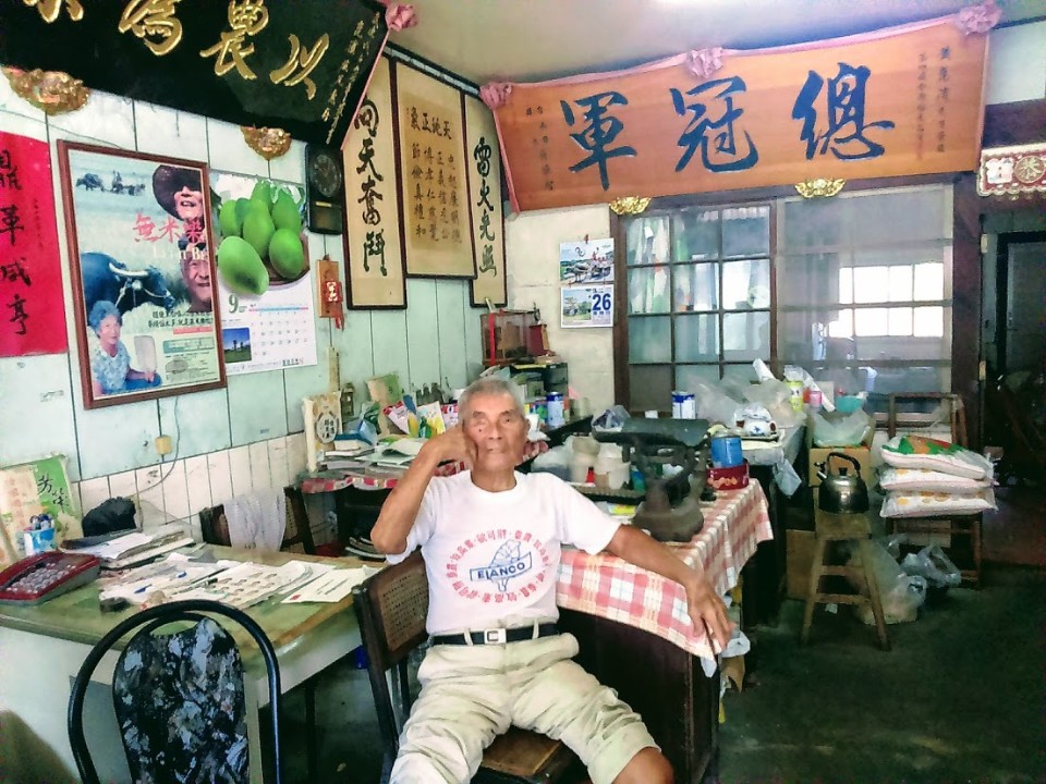 【旅遊】台南後壁「菁寮老街」聽崑濱伯說《無米樂》故事，林志玲