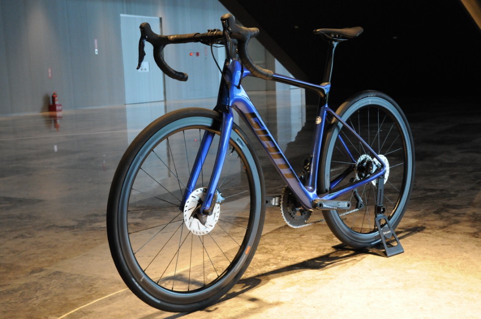 giant defy advanced pro 2021