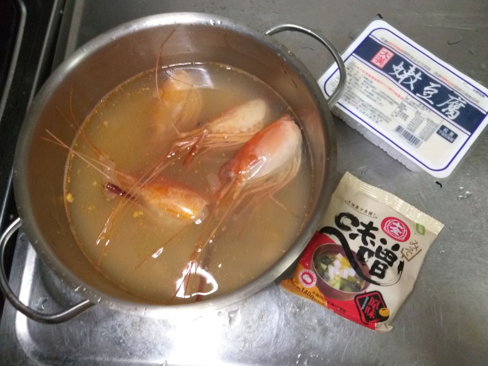 【美食】「親親海泰蝦」泰國蝦推薦，泰國蝦家庭料理分享-中秋烤
