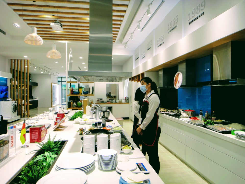 【美食】「S&B廚藝教室」X「BOSCH內湖品牌體驗中心」，