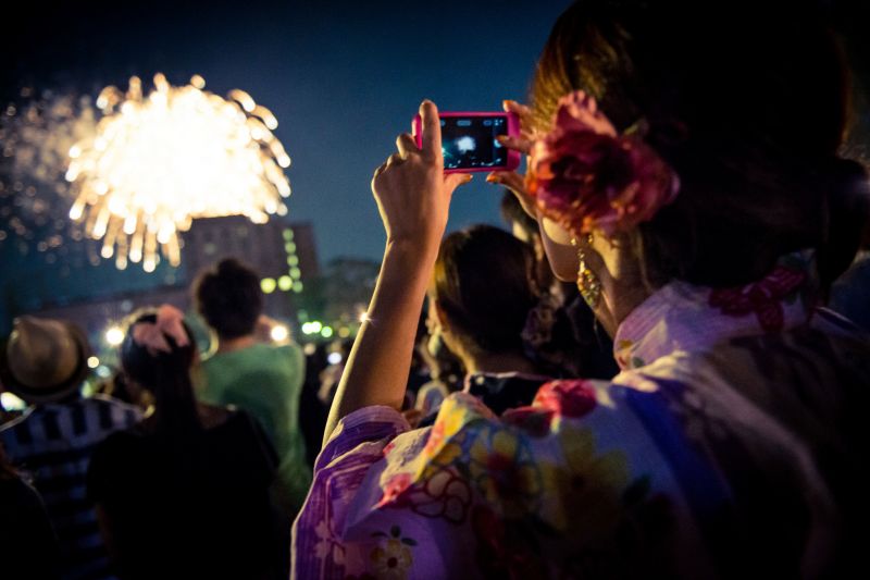 調查 一到夏天就想聽的花火歌曲 欣傳媒