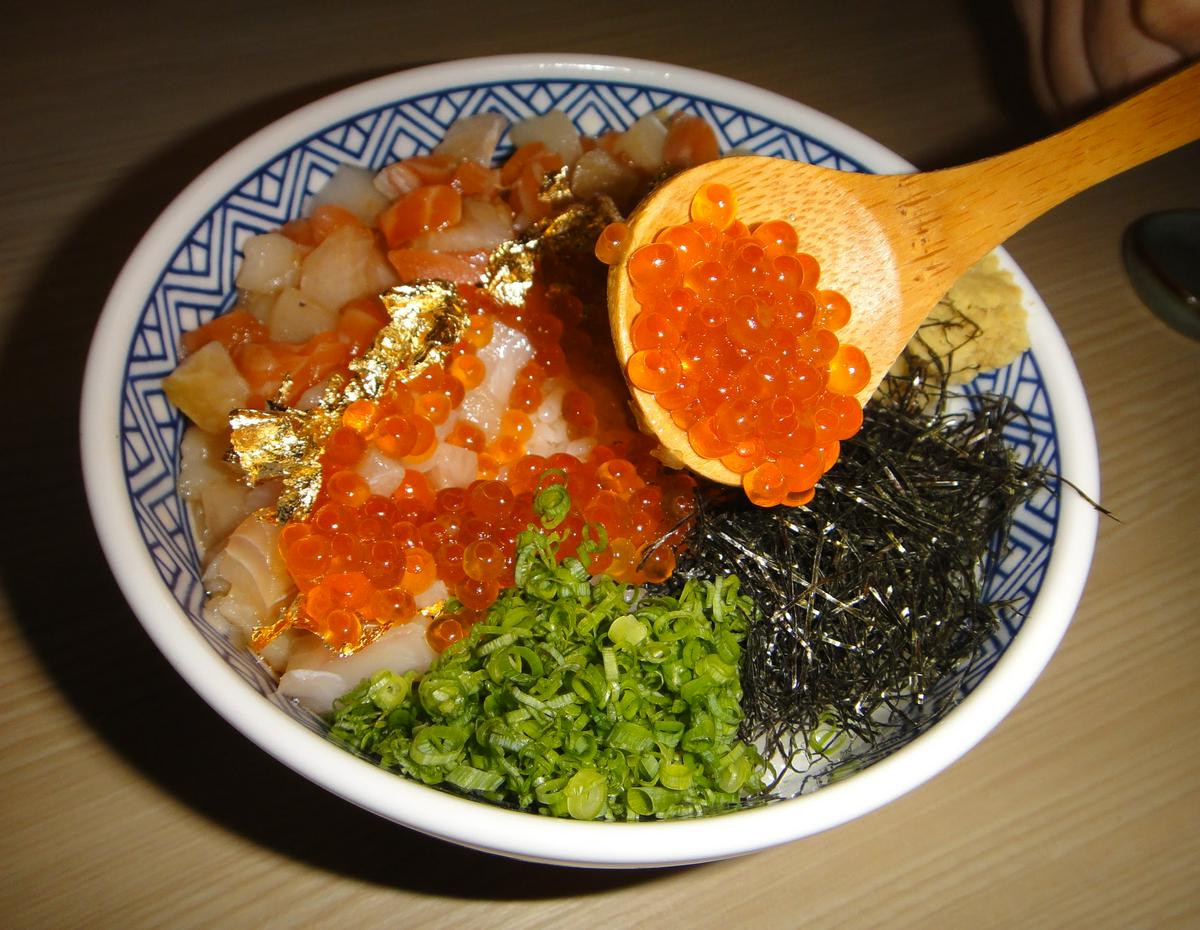 【美食】「歐買尬丼飯專賣店」台北市東區海鮮丼飯推薦，全台北市