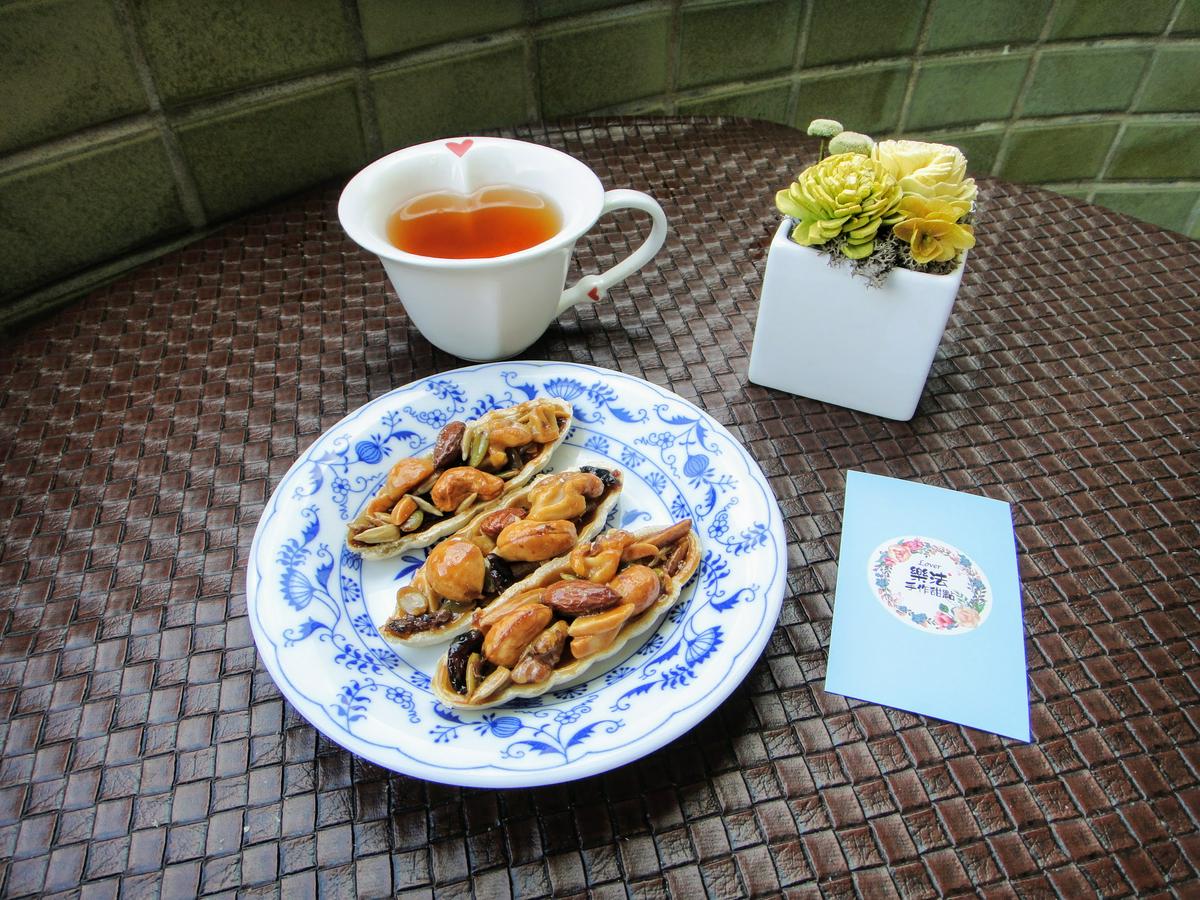 【美食】台北市東區甜點推薦「樂法手作甜點」焦糖堅果塔開箱，手