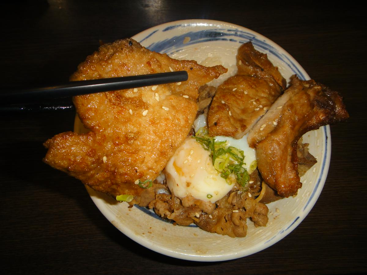 【美食】「八丼餚 日式手創料理」汐止日式料理推薦，汐止海鮮丼