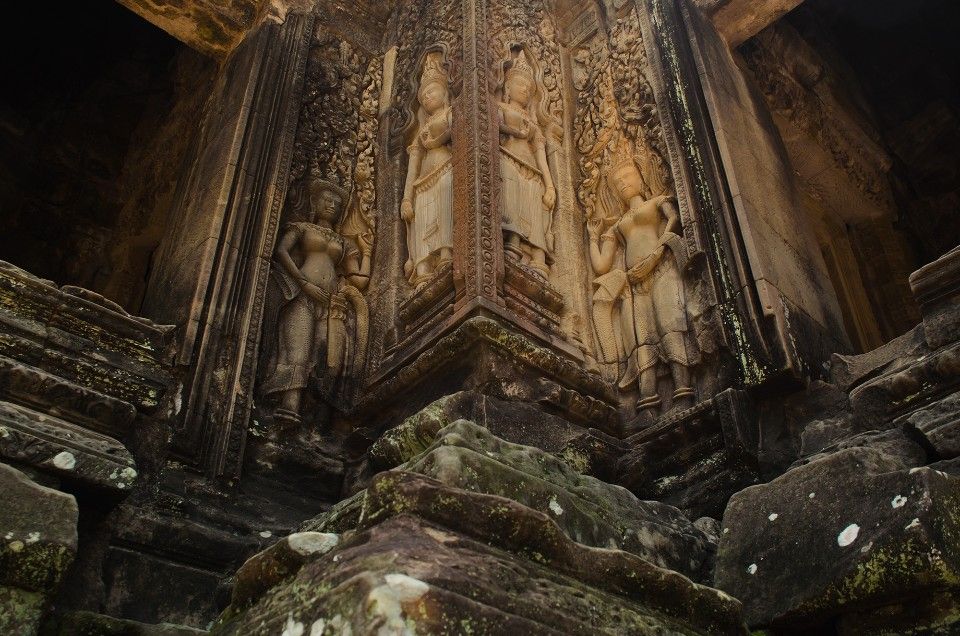 鏤空雕刻的蒂娃妲女神，站姿莊重保留完整，是這裡最著名的藝術傑作。（圖片來源：123RF）