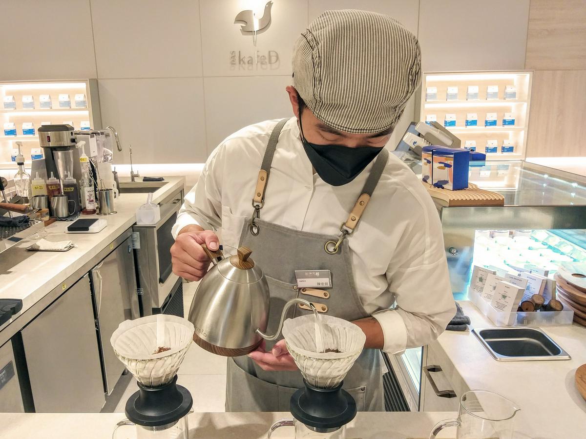 【美食】「kafeD 台北信義A8店」咖啡滴 年輪蛋糕、精品