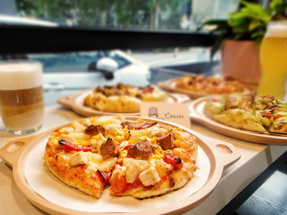 【美食】「C Pickza」客製化pizza，東區pizza