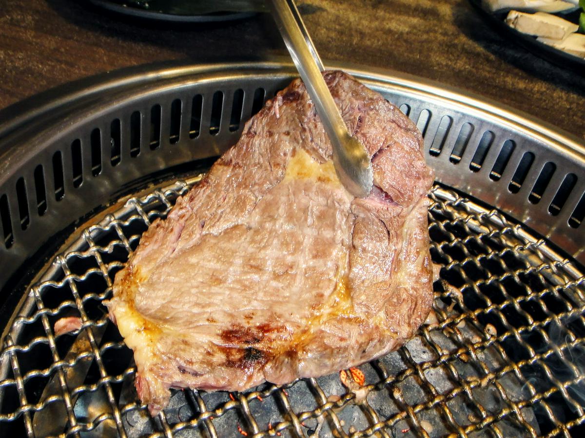 【美食】「燒肉眾 大安店」燒肉眾周年慶，燒肉動漫節、鬼滅之刃