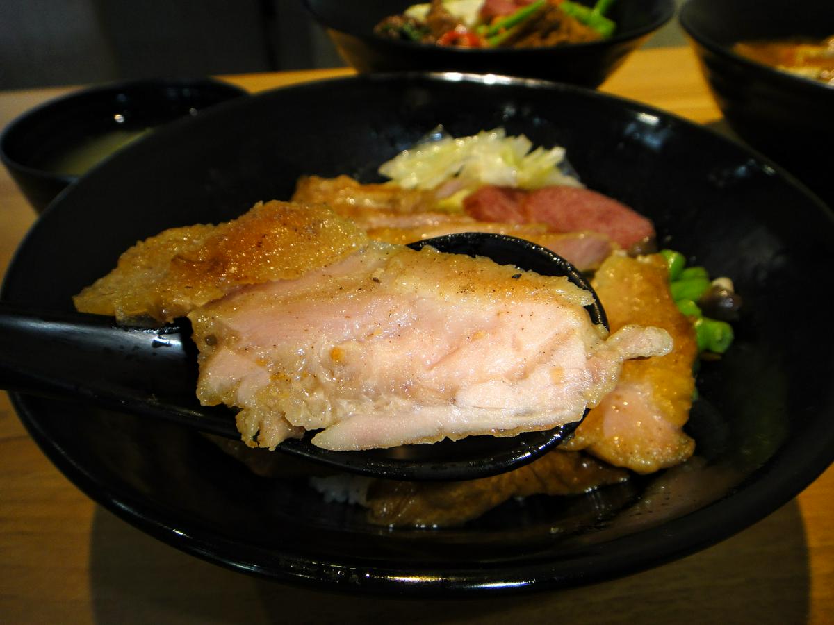 【美食】「自然味」新店便當推薦，排骨飯、雞腿飯、日式丼飯、台