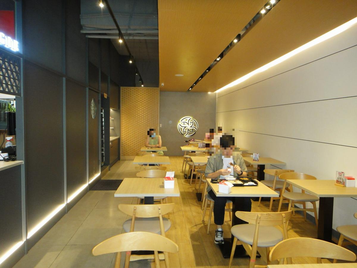 【美食】「芳珍蔬食 松山八德店」八方雲集蔬食 水餃、煎餃、鍋