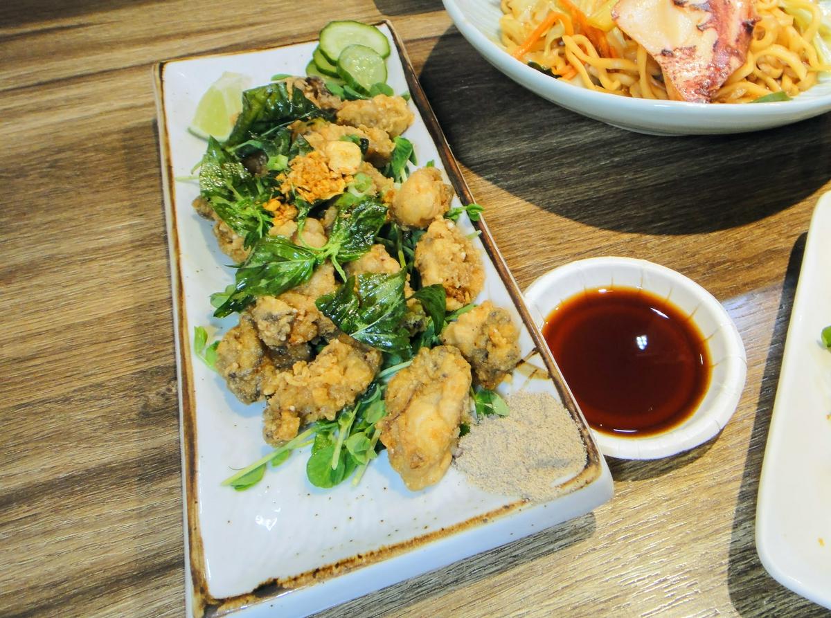 【美食】「江家深澳小漁村」海鮮粥、海鮮炒麵、炸物！行天宮美食