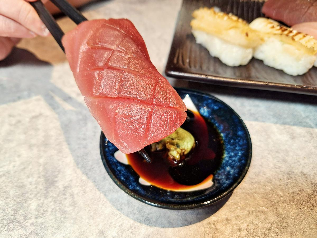 【美食】「八串八」串燒、烤物、壽司，新莊居酒屋推薦、新莊日本