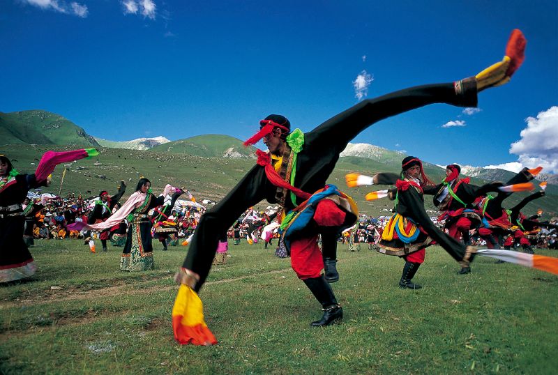 四川康巴藏區民族風情│圖片來源：四川旅遊發展委員會