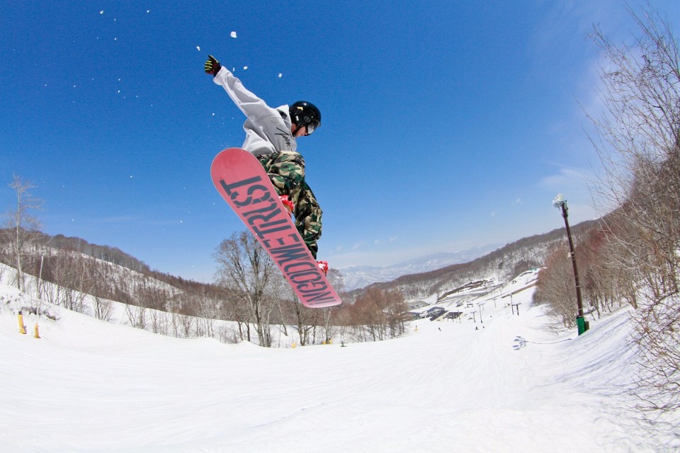 ALTS磐梯滑雪場 / 星野集團提供