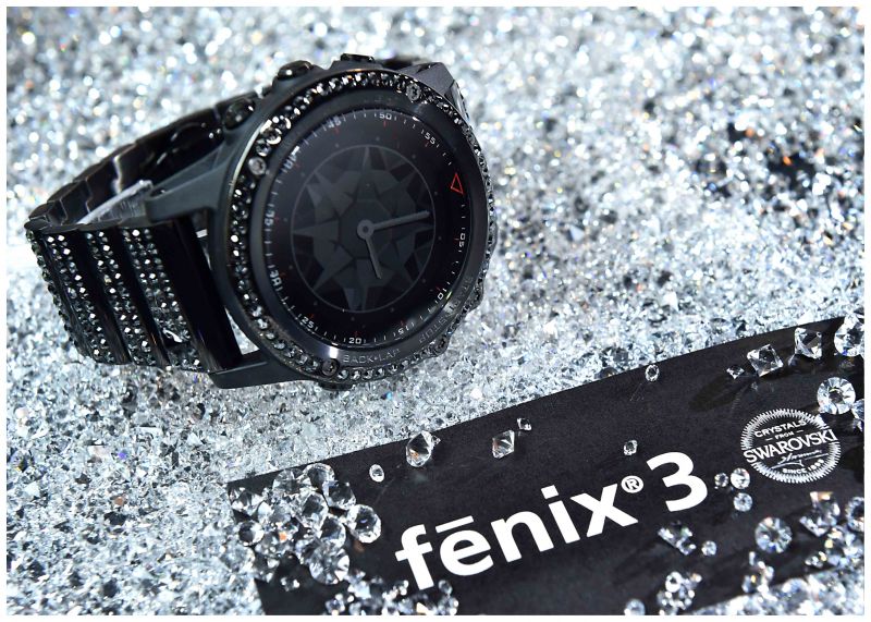 Garmin fenix3 CRYSTAL水晶錶全球首發。（Garmin 提供)