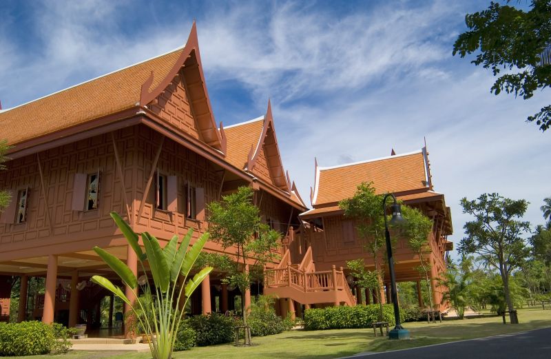 拉瑪二世公園內的高腳屋建築（圖片來源：泰國觀光局授權）