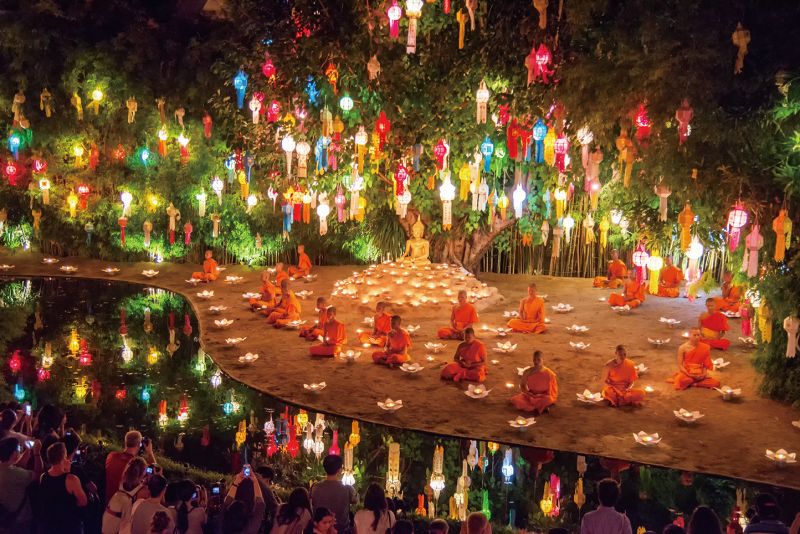 在泰國，水燈節的重要性僅次於新年，各地都會舉辦大型的慶祝活動。（Photo│ shutterstock）